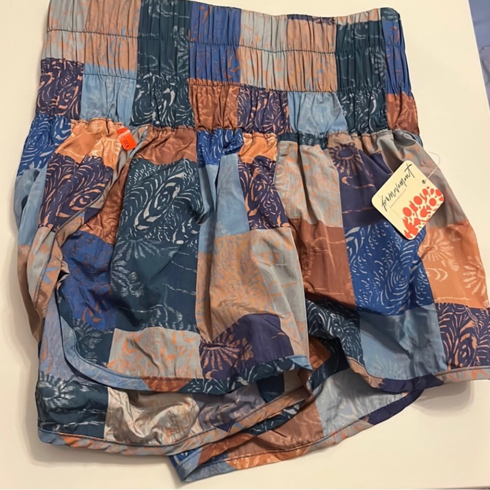 NWT! FP Movement by Free People The Way Home Cobalt Patches Printed Shorts💛 - Picture 5 of 7